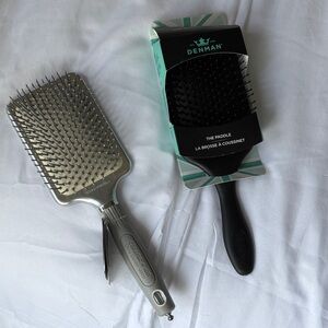 NWT Silver and Black Paddle Brushes
